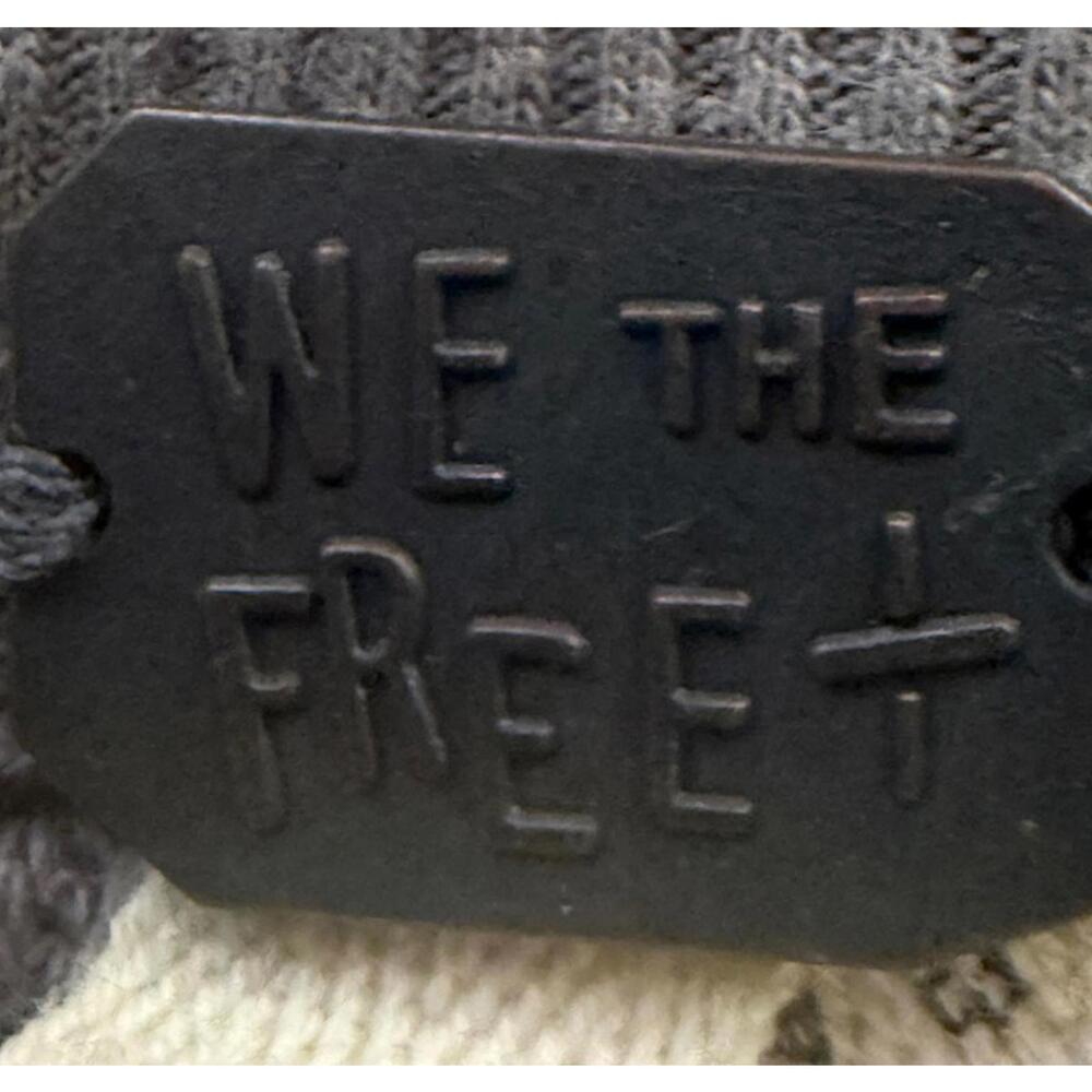 SOLD/NOT AVAILABLE We The Free comfy shirt - Picture 7 of 9